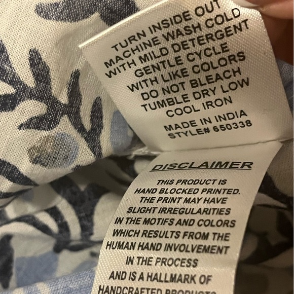 Ivy Jane Boho Mixed Print Navy, White & Turquoises Blouse, size Medium - Picture 7 of 9